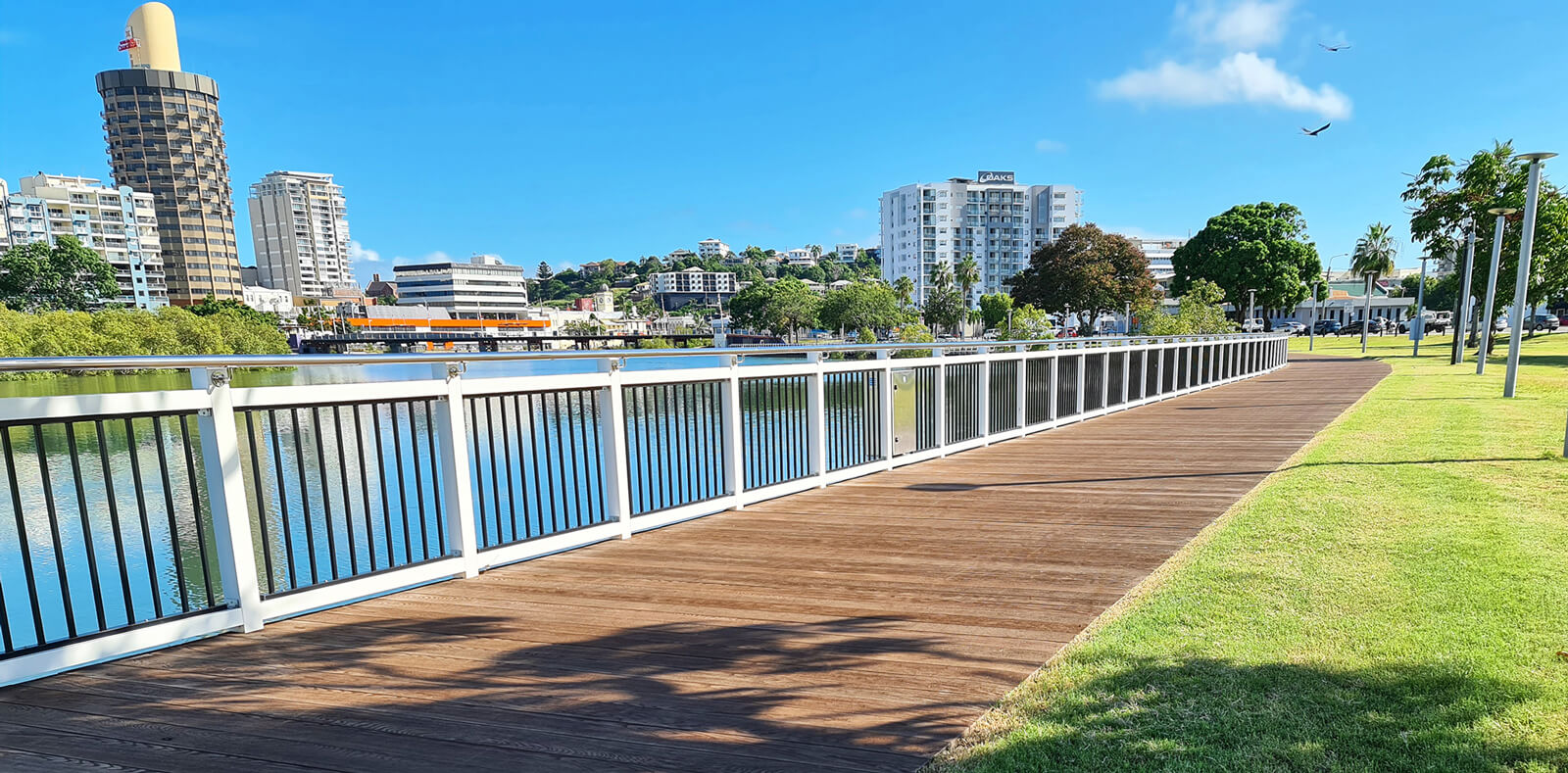 Townsville view by the river along the Millboard boardwalk